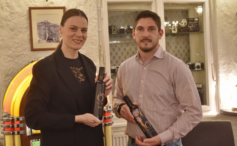 Chef Alen Krnetić i tim Bistroa Fotić pripremaju domaća jela za vinsko-gastronomsko druženje.