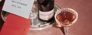 Valentinovsko izdanje Moët & Chandon Roséa u kutiji s porukom jeftinije je nego redovno