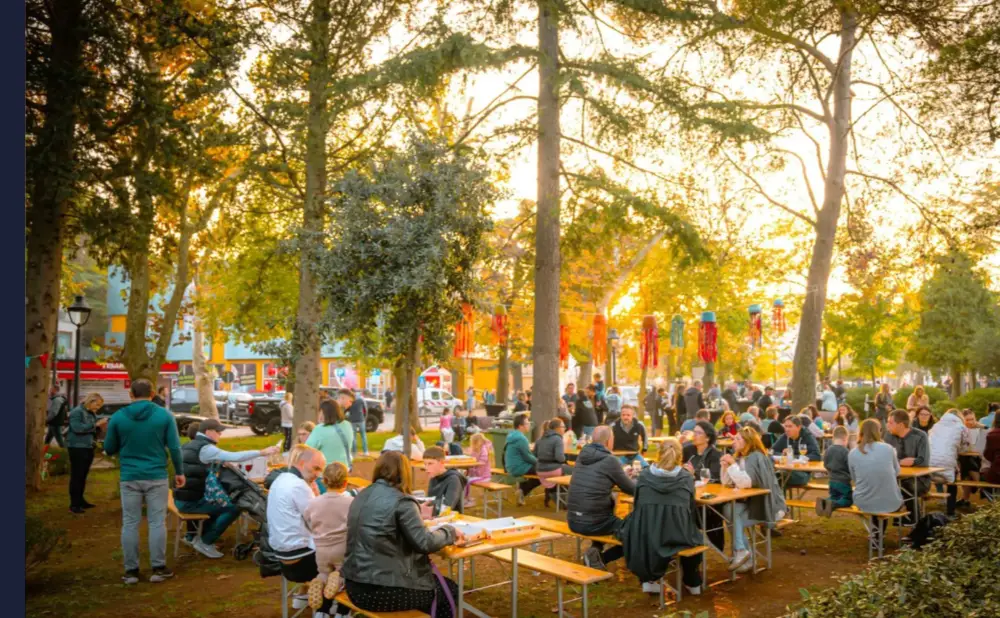 Eno-gastro događanje u novigradskoj lučici Mandrač uz istarska vina, delicije, glazbu i Halloween atmosferu.