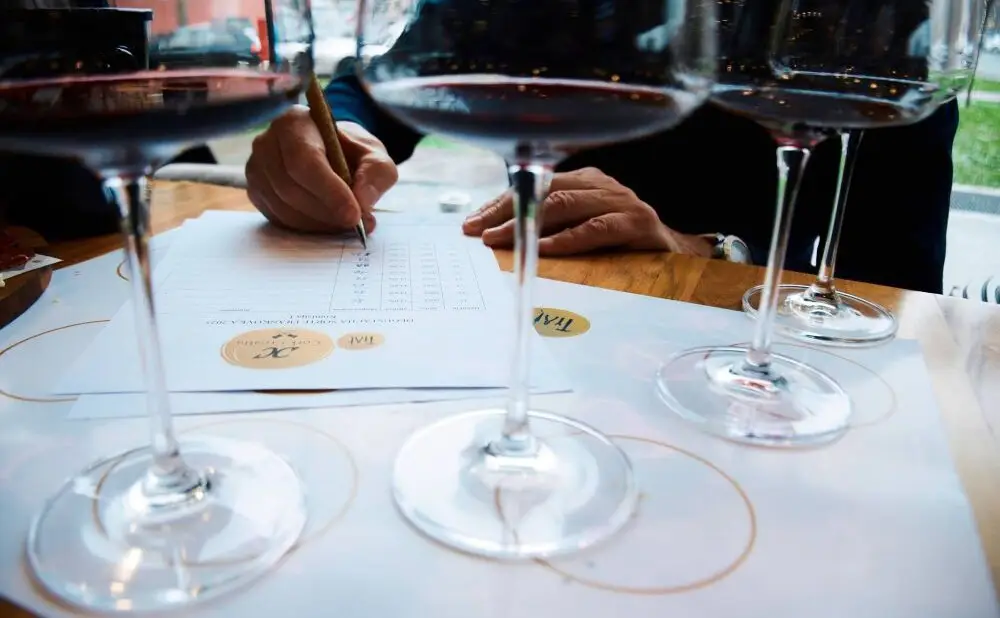 Wine & Friends bar u Zagrebu bio je domaćin međunarodnog ocjenjivanja frankovki.
