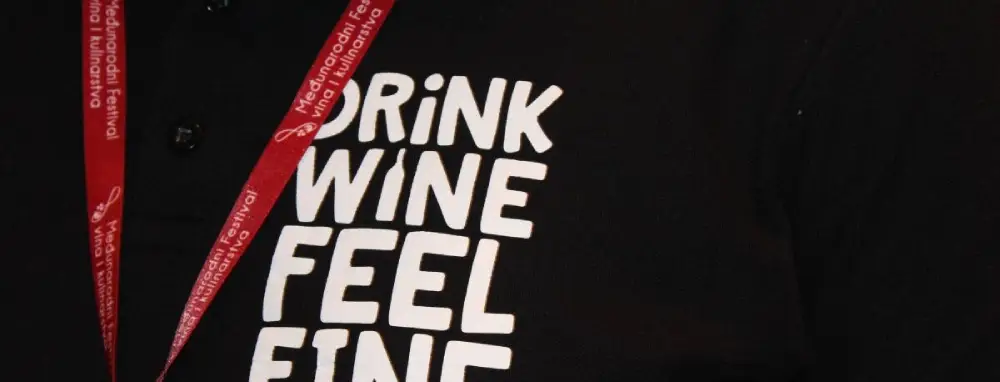 VINOcom 2025. u Esplanadi! Završilo je 18. izdanje Festivala vina i kulinarstva, evo priče u 18 slika