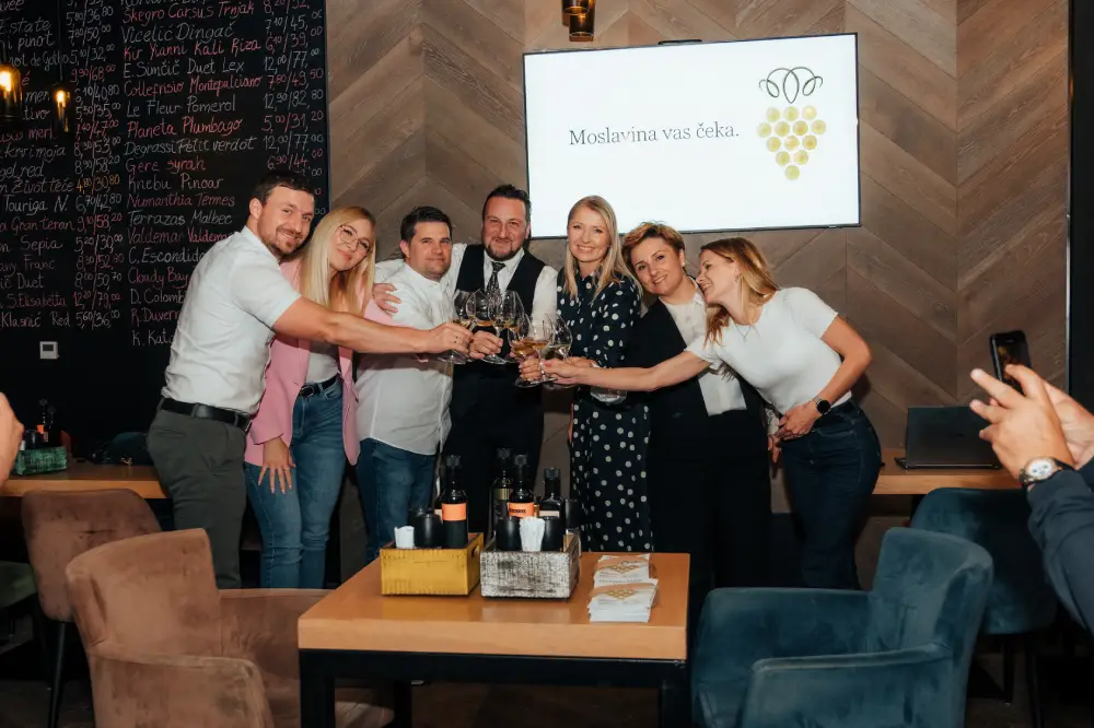 Sommelier Josip Orišković presenting Moslavina wines and Škrlet at the MoslaVina 2026 launch