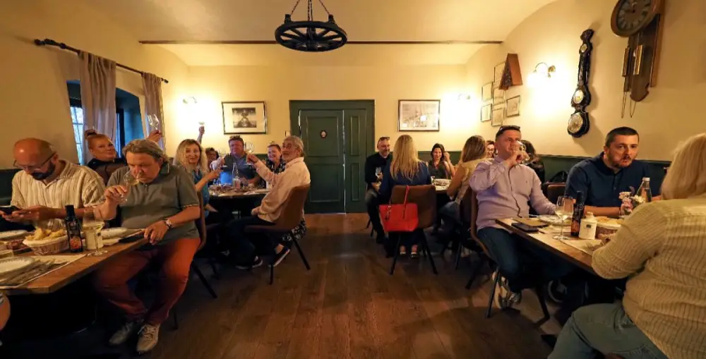 Restaurant Pri Staroj Vuri, Samobor